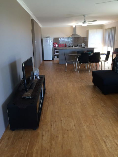 Portree On Sea - Kalbarri - Accommodation Broome 3