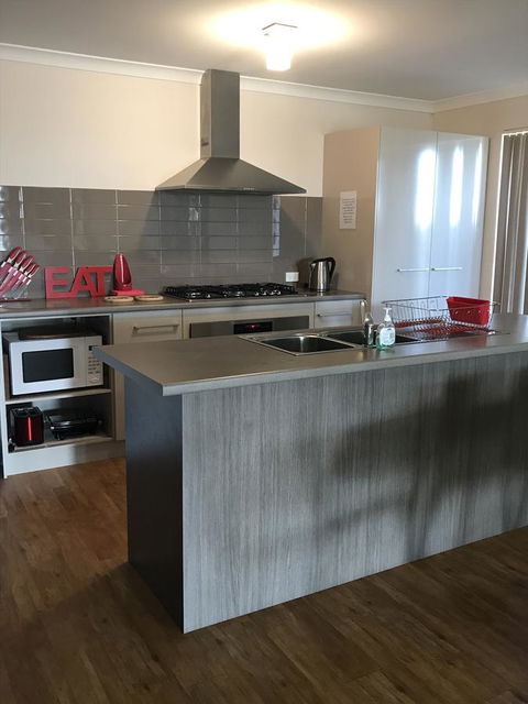 Portree On Sea - Kalbarri - Accommodation Broome 9