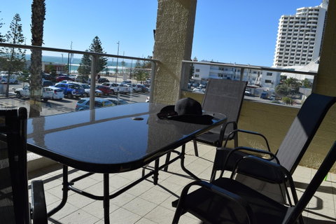 Sandcastles At The Beach Outstanding Location! - Accommodation Broome 2