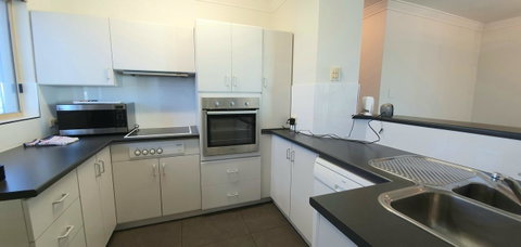 Sandcastles At The Beach Outstanding Location! - Accommodation Broome 10