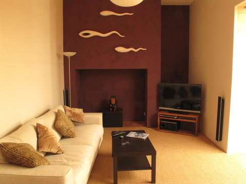 The Russell House - Accommodation Broome 7