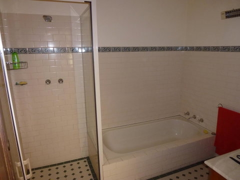 The Russell House - Accommodation Broome 14