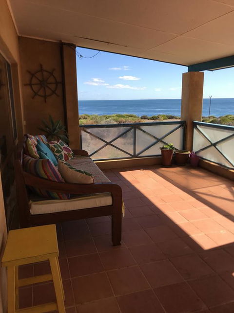 Surf Views - Accommodation Broome 10