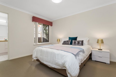 Como South Perth Villa - Accommodation Broome 19