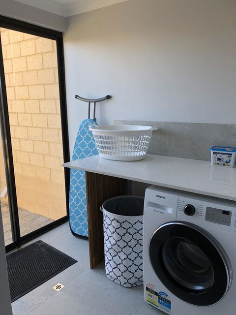 The Shak Kalbarri - Accommodation Broome 10