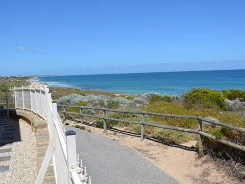 Caravel Beach House Mandurah - Accommodation Broome 34