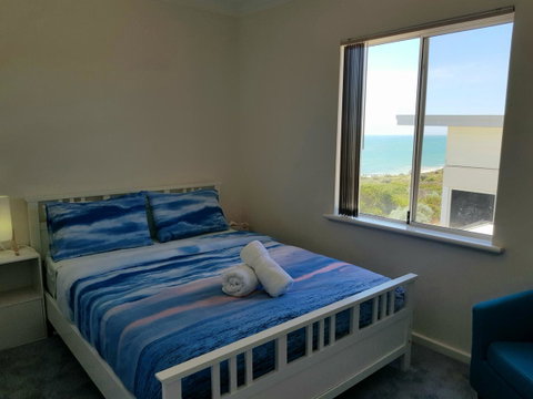 Caravel Beach House Mandurah - Accommodation Broome 3