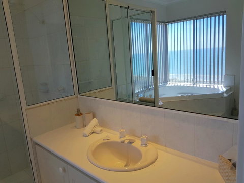 Caravel Beach House Mandurah - Accommodation Broome 13