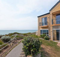 Caravel Beach House Mandurah - Accommodation Broome