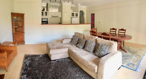 Cottesloe Beach Chalets - Accommodation Broome 24