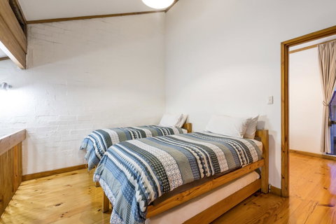 Cottesloe Beach Chalets - Accommodation Broome 35