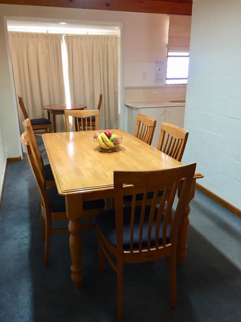Cottesloe Beach Chalets - Accommodation Broome 22