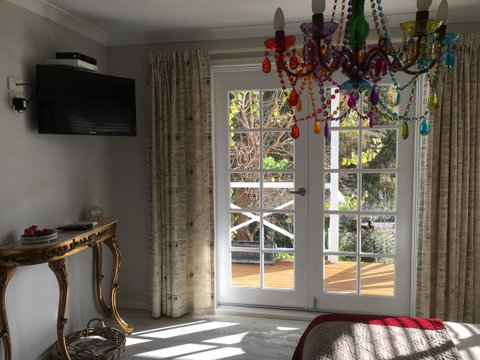 Applegate Lane Chalet - Accommodation Broome 6