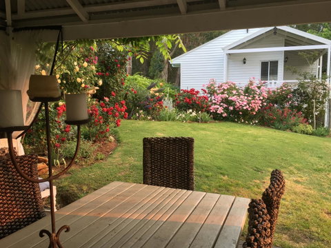 Applegate Lane Chalet - Accommodation Broome 19