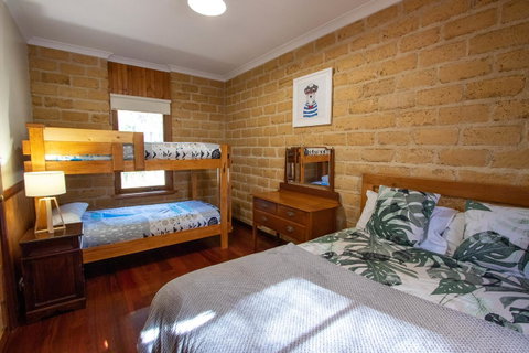 Denmark Forest Retreat - Accommodation Broome 34