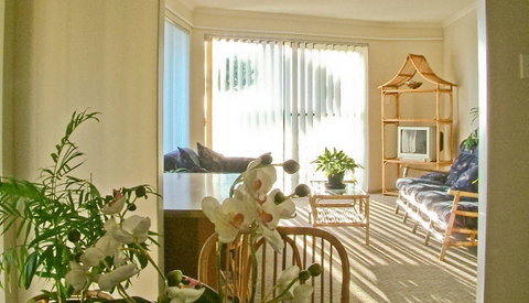 Scarborough & Absolutely Beachfront - Accommodation Broome 15