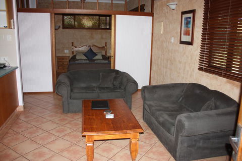 Apartments At Blue Seas Resort - Accommodation Broome 5