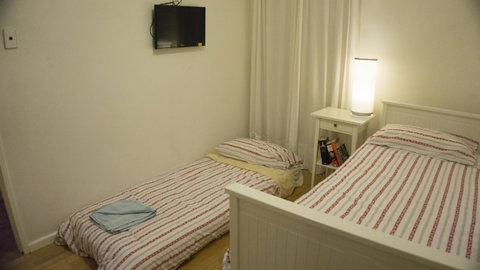 Relax, Bright & Airy Garden Villa - Accommodation Broome 10
