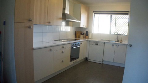 Relax, Bright & Airy Garden Villa - Accommodation Broome 35