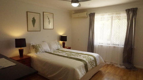 Relax, Bright & Airy Garden Villa - Accommodation Broome 38