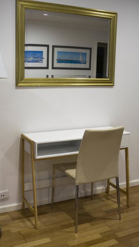 Relax, Bright & Airy Garden Villa - Accommodation Broome 2