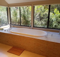 Jarrah Grove Forest Retreat - Accommodation Broome