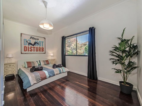 Panoramique Holiday Home With A View - Accommodation Broome 13