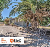 Panoramique Holiday Home With a View - Accommodation Broome