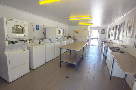 RAC Exmouth Cape Holiday Park - Accommodation Broome 14