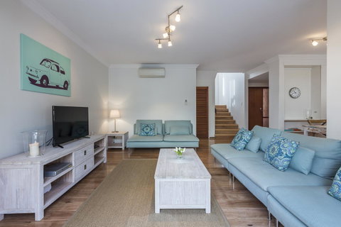 Cottesloe Sea Salt Abode - Executive Escapes - Accommodation Broome 2