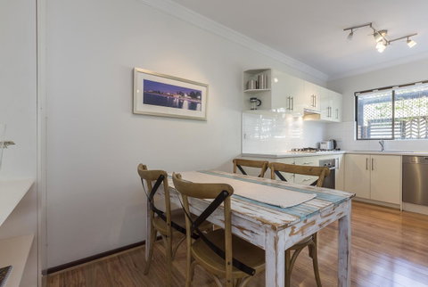 Cottesloe Sea Salt Abode - Executive Escapes - Accommodation Broome 6