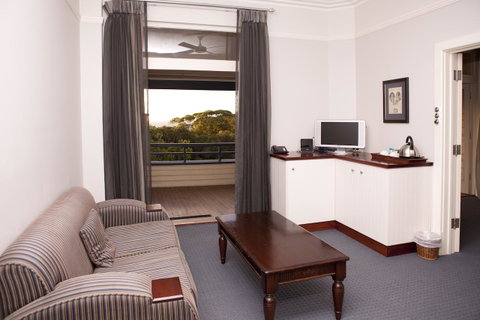 Caves House Hotel & Apartments Yallingup - Accommodation Broome 28
