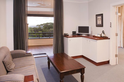 Caves House Hotel & Apartments Yallingup - Accommodation Broome 44