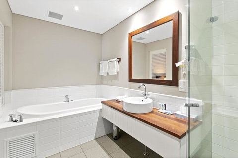 Caves House Hotel & Apartments Yallingup - Accommodation Broome 17