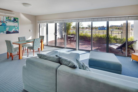 Seashells Mandurah - Accommodation Broome 9