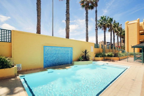 Sandcastles Beachfront Luxury Retreat Apartment - Accommodation Broome 17