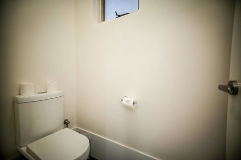 VIP Stays - Villa De Burswood Luxury 3BR Suite W/ King Bed FREE WIFI - Accommodation Broome 23