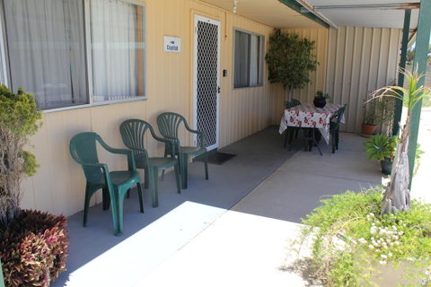 Jurien Beachfront Holiday Units - Accommodation Broome 0