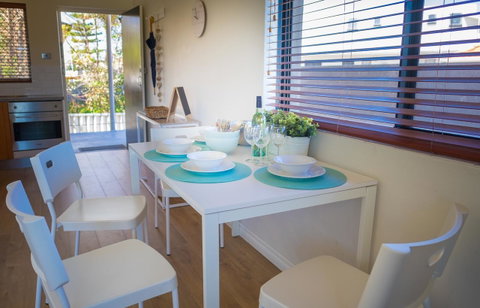 Cottesloe Beach On Napier - Accommodation Broome 6