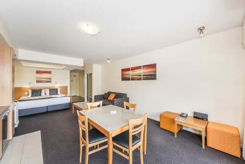 Ascot Quays Apartment 102 - Accommodation Broome 21