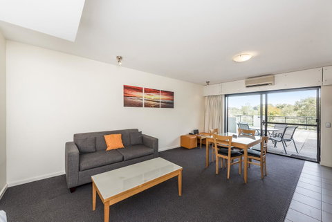 Ascot Quays Apartment 102 - Accommodation Broome 14