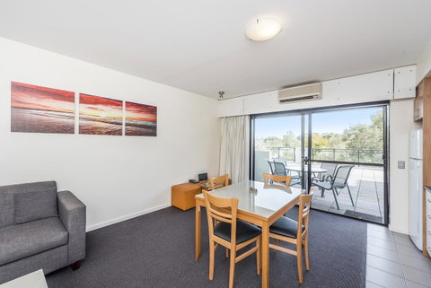 Ascot Quays Apartment 102 - Accommodation Broome 15