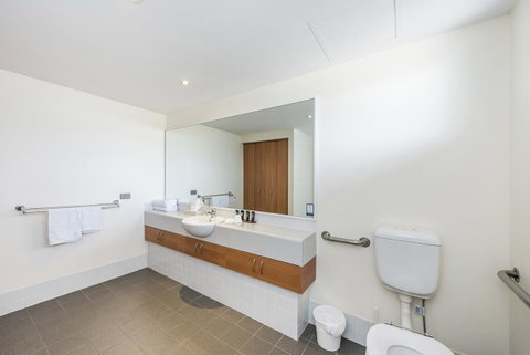 Ascot Quays Apartment 102 - Accommodation Broome 18