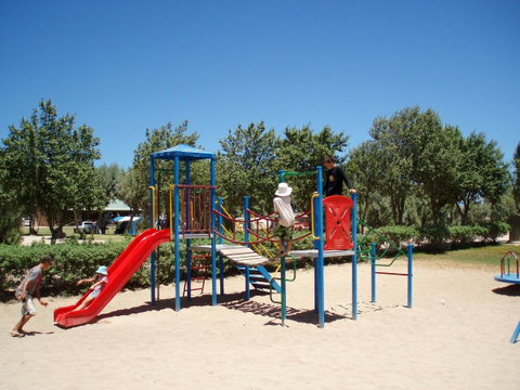 Ningaloo Coral Bay â€“ Bayview - Accommodation Broome 1