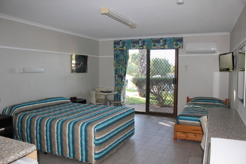 Ningaloo Coral Bay â€“ Bayview - Accommodation Broome 8