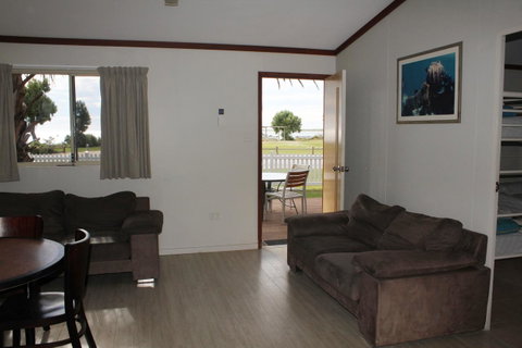 Ningaloo Coral Bay â€“ Bayview - Accommodation Broome 26