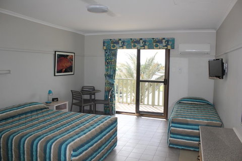 Ningaloo Coral Bay â€“ Bayview - Accommodation Broome 15