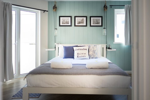 Cottesloe Blue Apartment - Executive Escapes - Accommodation Broome 2