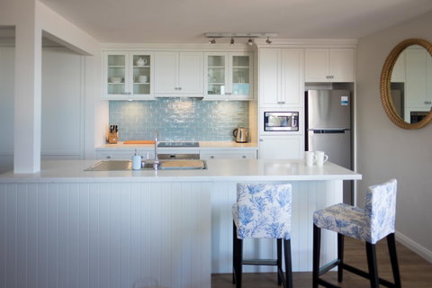 Cottesloe Blue Apartment - Executive Escapes - Accommodation Broome 6
