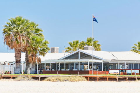 RAC Monkey Mia Dolphin Resort - Accommodation Broome 16